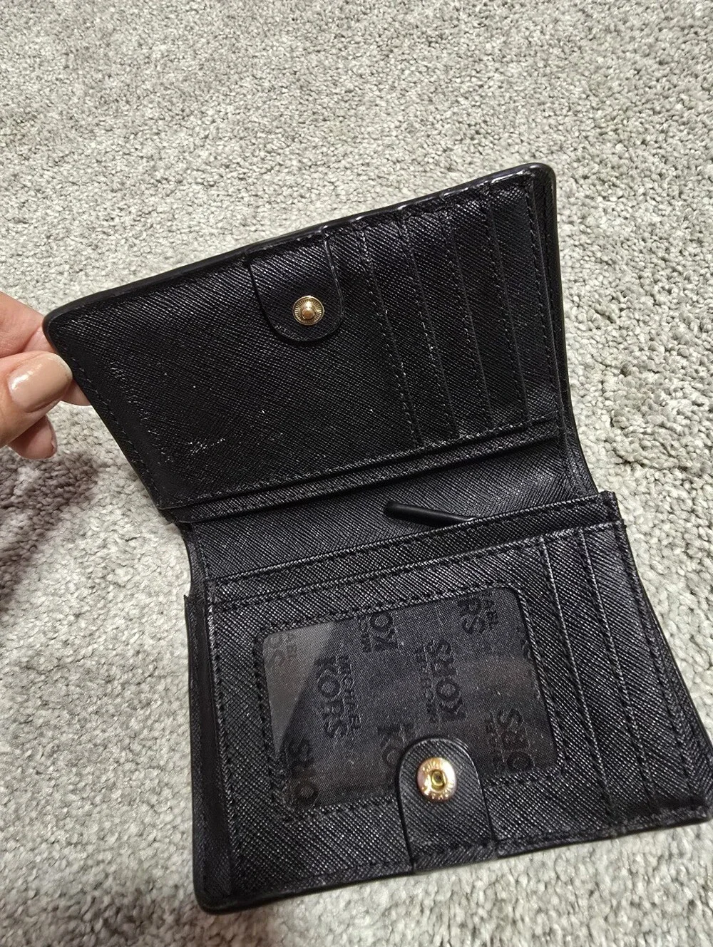 Michael Kors Jet Set Bifold Black Pebbled Leather Wallet with Gold Plate